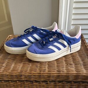 Adidas Blue and White Sneakers with Pink Highlights